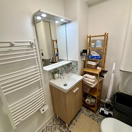 Centre - Gare Apartment